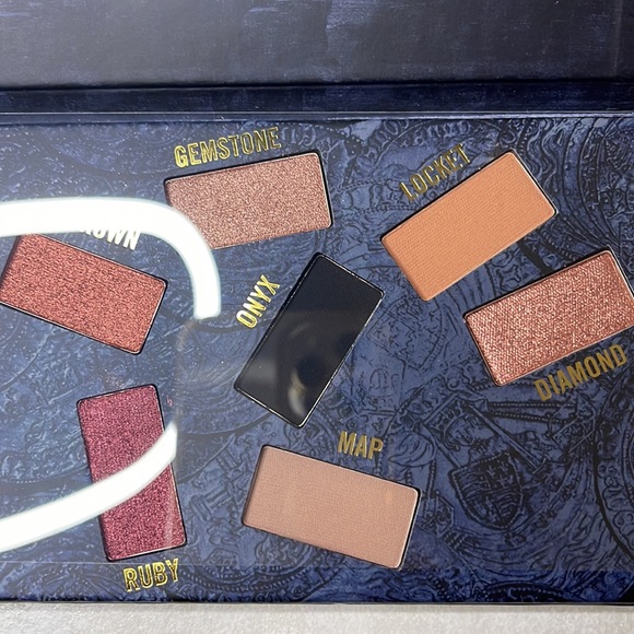 Dose Of Colors Hidden Treasures Palette - Picture 6 of 10